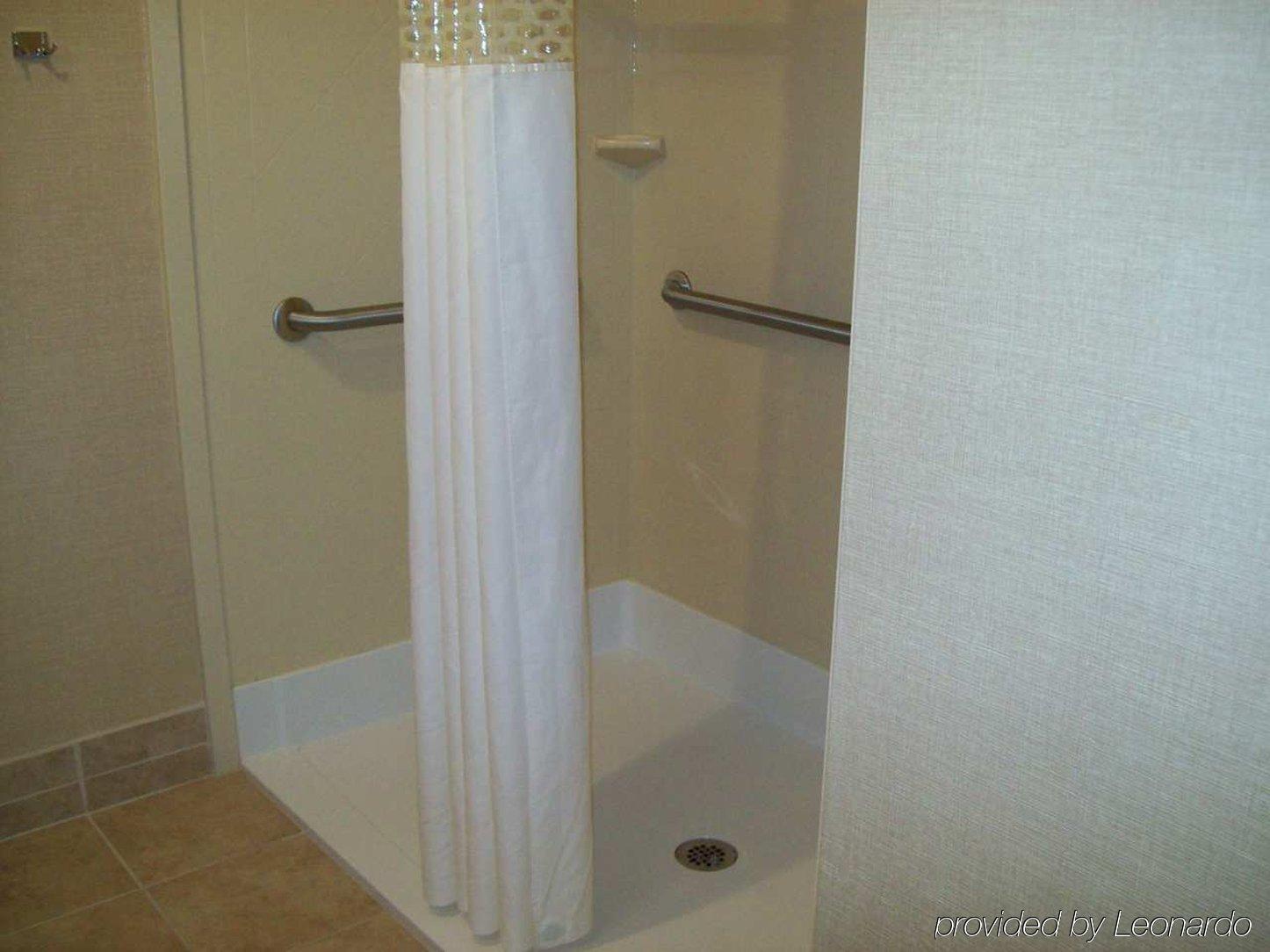Hampton Inn Sidney Pokoj fotografie